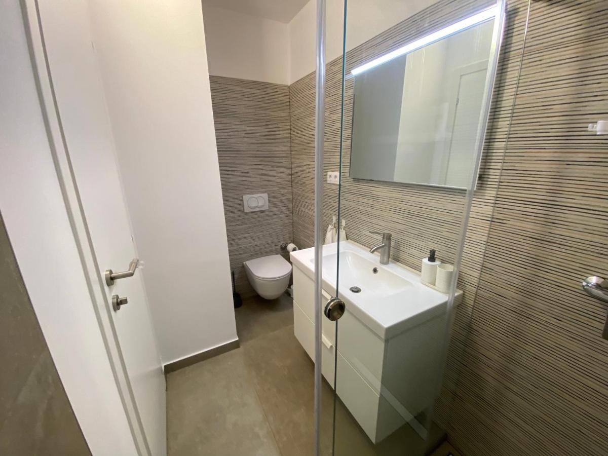Sobe “Zavjetrina” Apartment Murter Luaran gambar