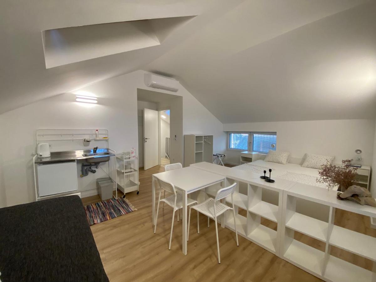 Sobe “Zavjetrina” Apartment Murter Luaran gambar